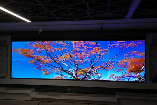 無縫拼接屏在城市售樓中心的應用能起到哪些作用？
