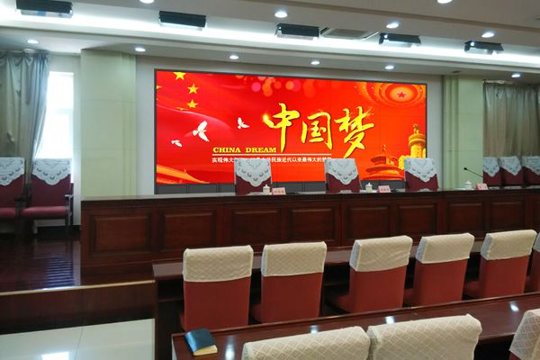 無(wú)縫拼接屏的使用壽命一般是多長(zhǎng)時(shí)間？