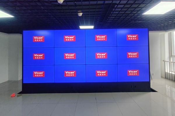 維康國際|液晶拼接屏創(chuàng)新展示，引領新時代商顯潮流