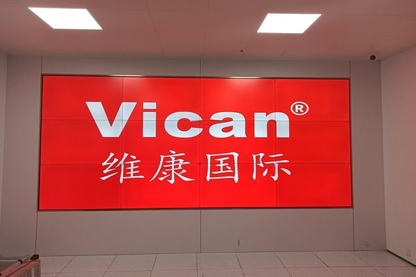 拼接屏是怎么實現(xiàn)點對點拼接顯示的？拼接屏點對點顯示解決方案